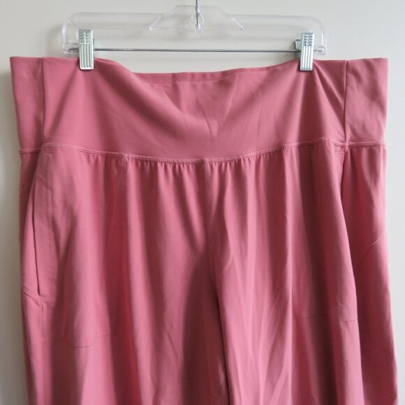 3X - ATHLETA Salutation Joggers - Picture 3 of 16